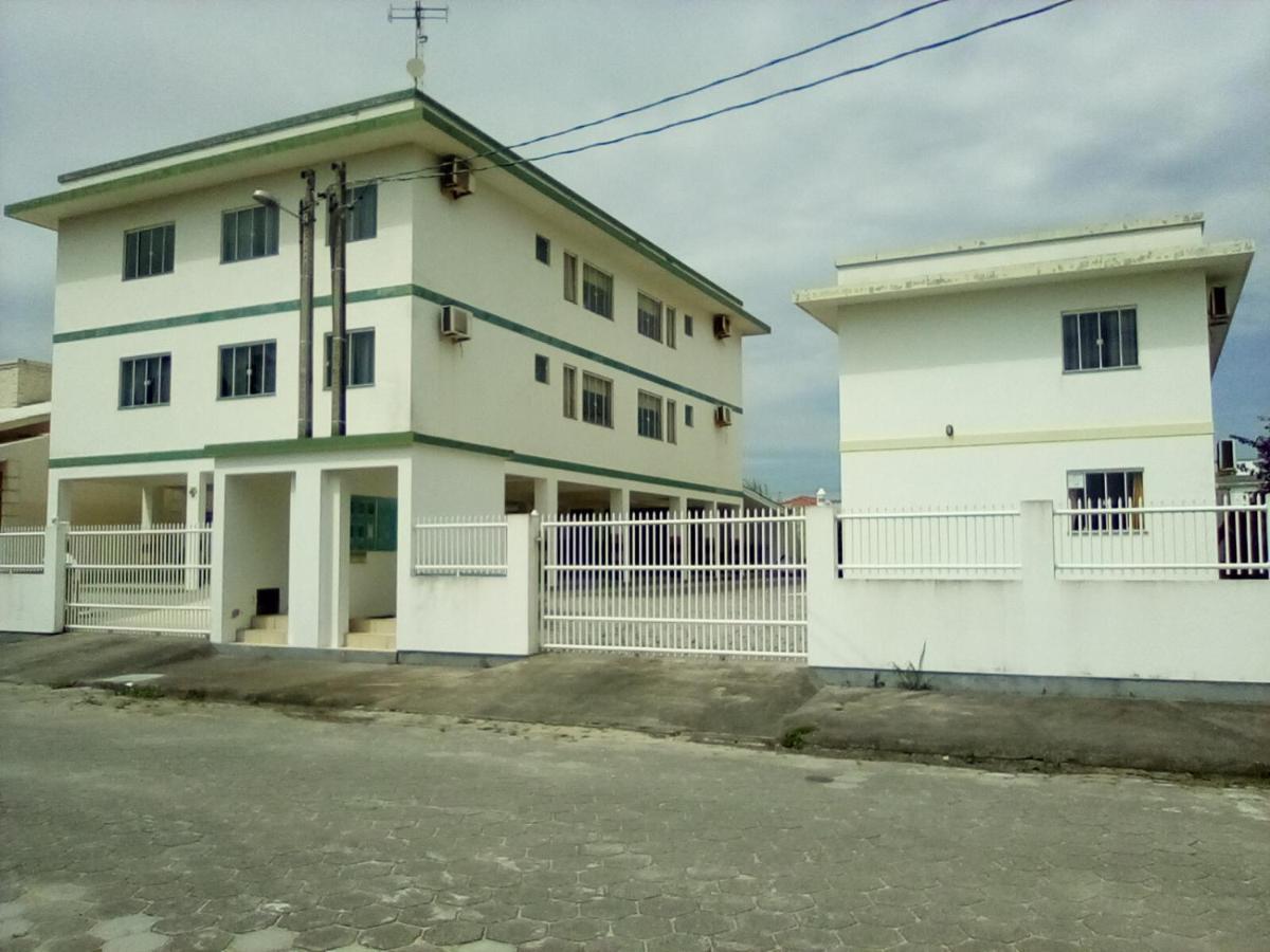 Palhoça Residencial D'Praia Pinheira Sc A 2 Quadras Da Praia المظهر الخارجي الصورة